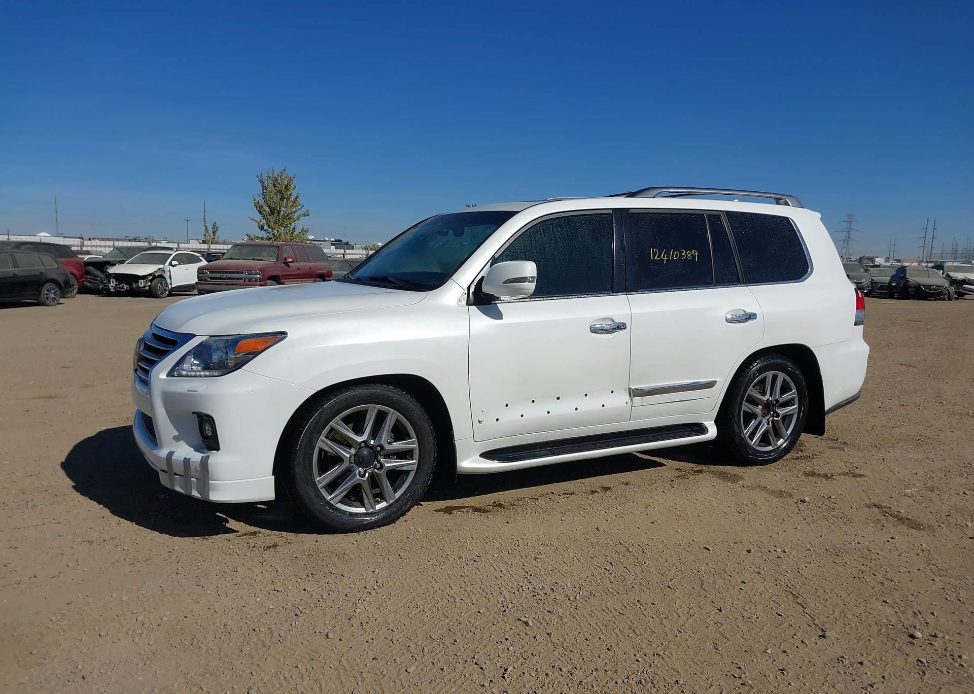2014 LEXUS LX 570