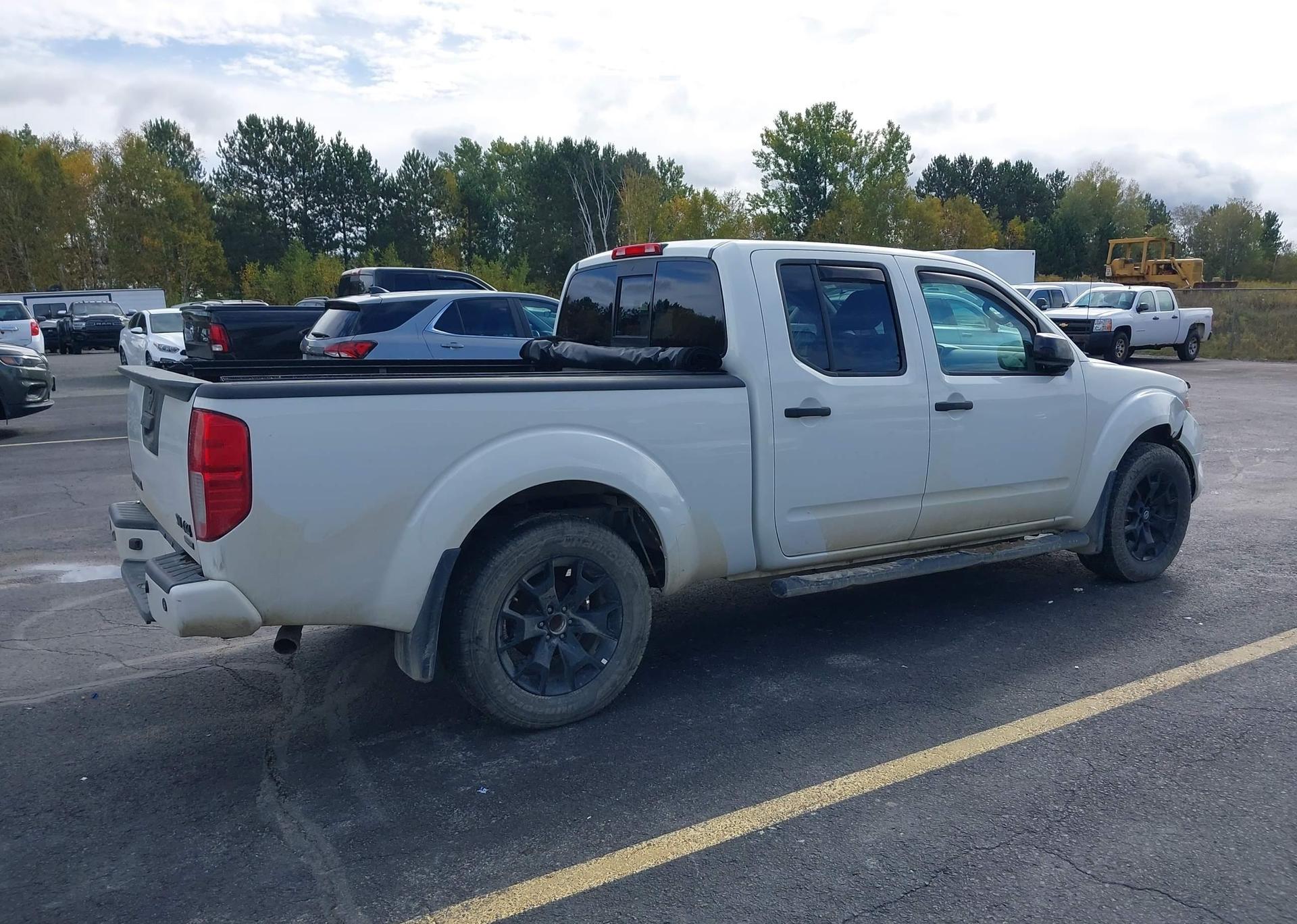 2019 NISSAN FRONTIER MIDNIGHT EDITION
