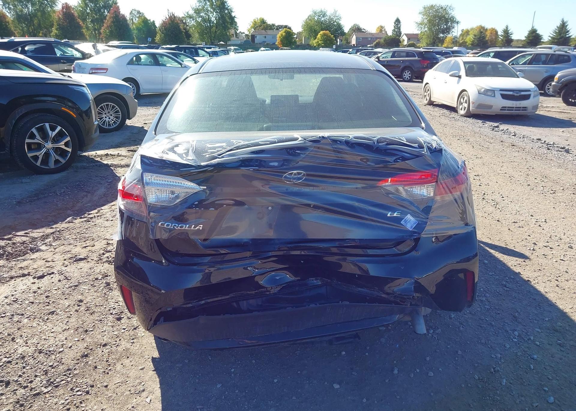 2022 TOYOTA COROLLA LE