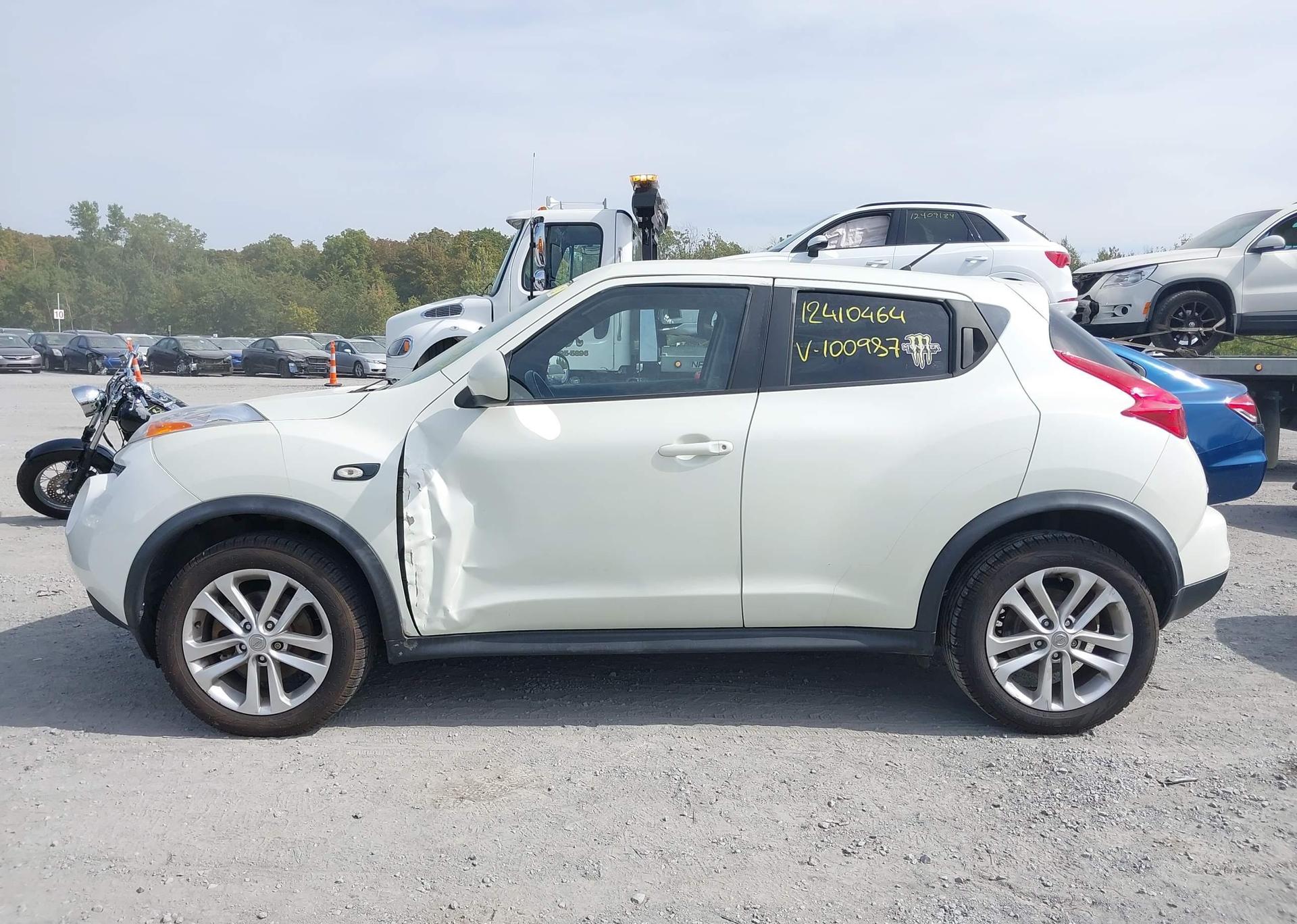 2012 NISSAN juke