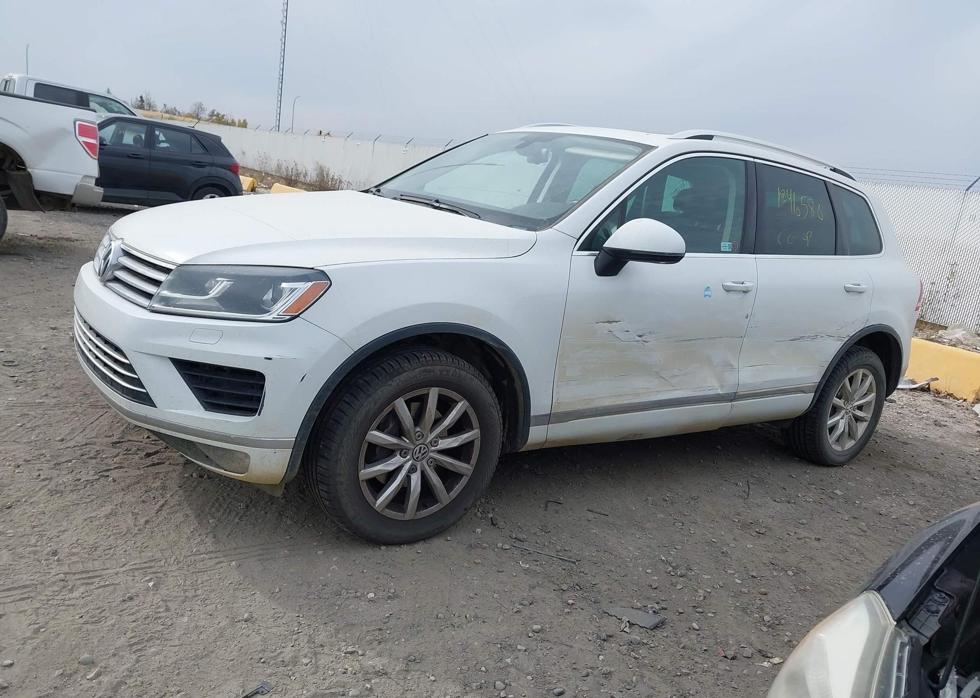2016 VOLKSWAGEN TOUAREG 3.6L COMFORTLINE