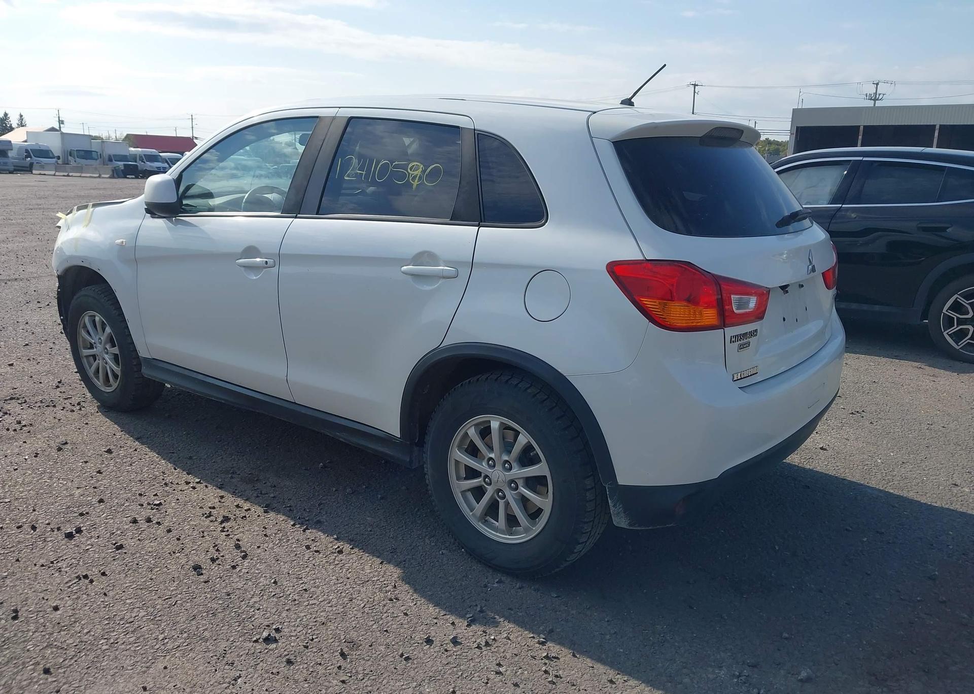 2016 MITSUBISHI RVR SE