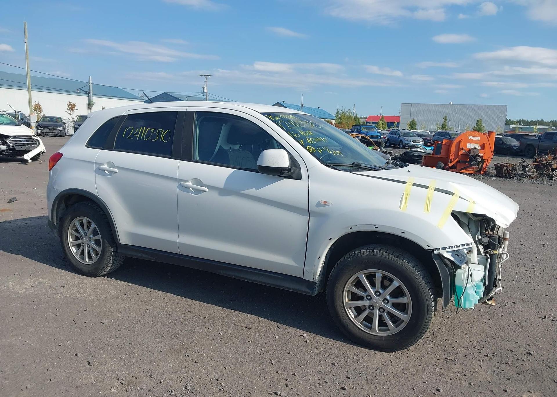 2016 MITSUBISHI RVR SE