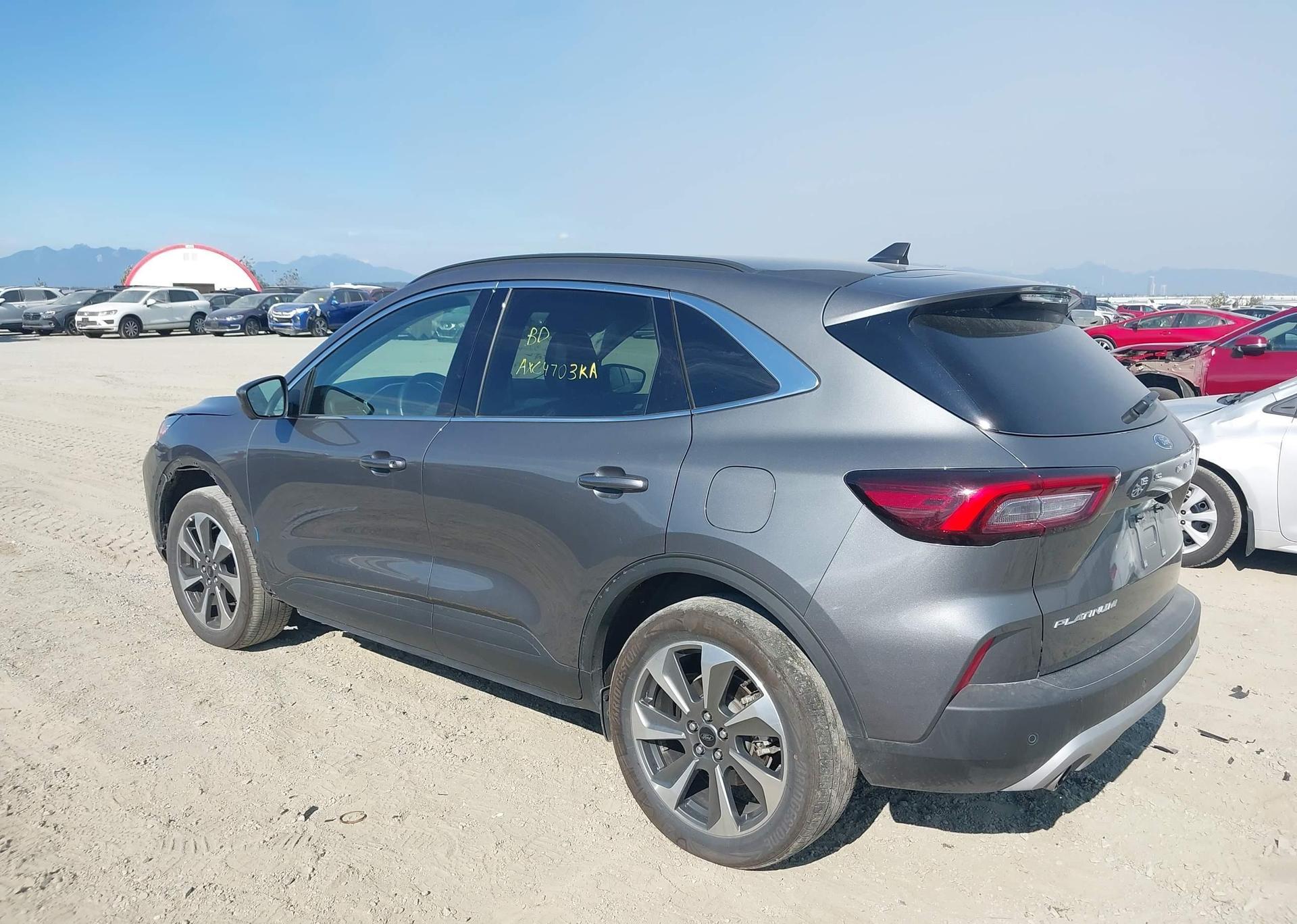 2024 FORD ESCAPE PLATINUM