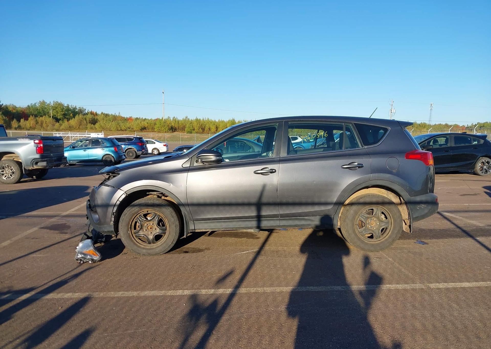 2014 TOYOTA RAV4 LE