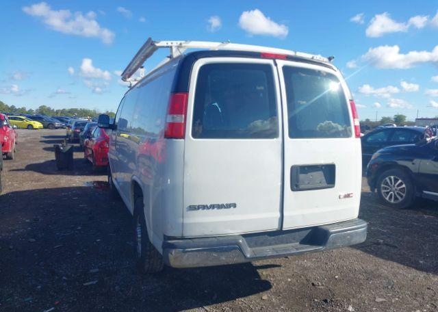 2017 GMC savana 2500