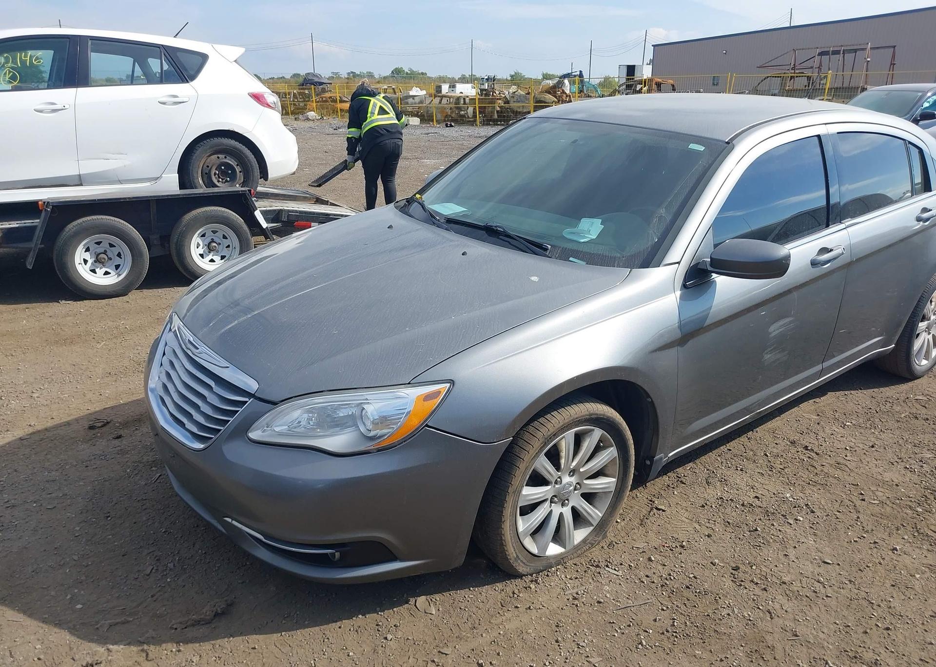 2013 CHRYSLER 200 TOURING