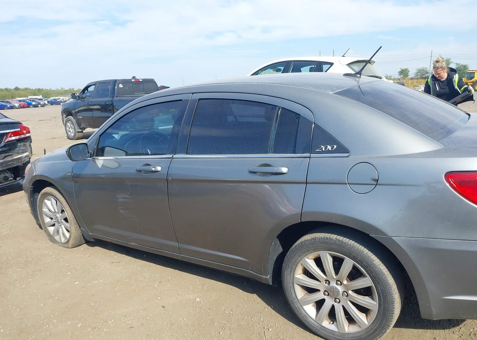 2013 CHRYSLER 200 TOURING