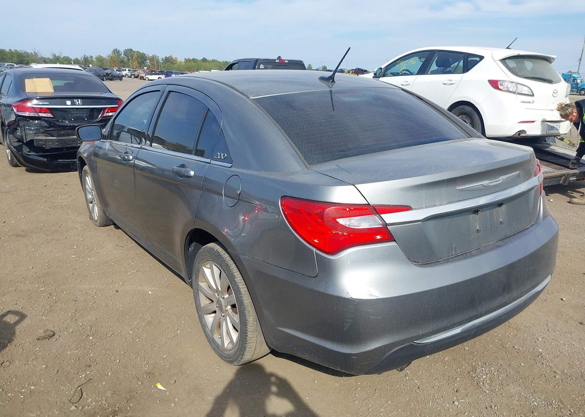 2013 CHRYSLER 200 TOURING