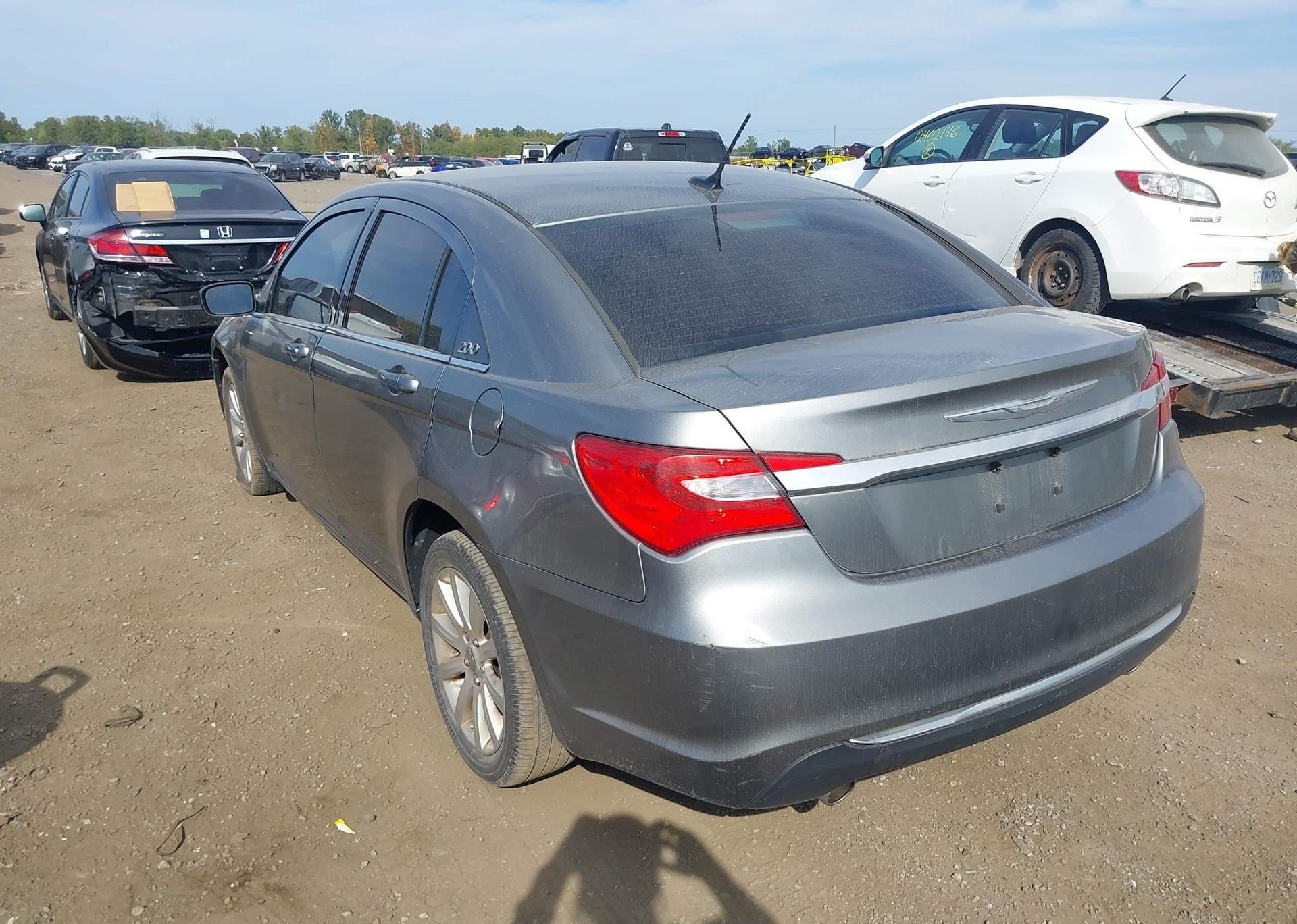 2013 CHRYSLER 200 TOURING