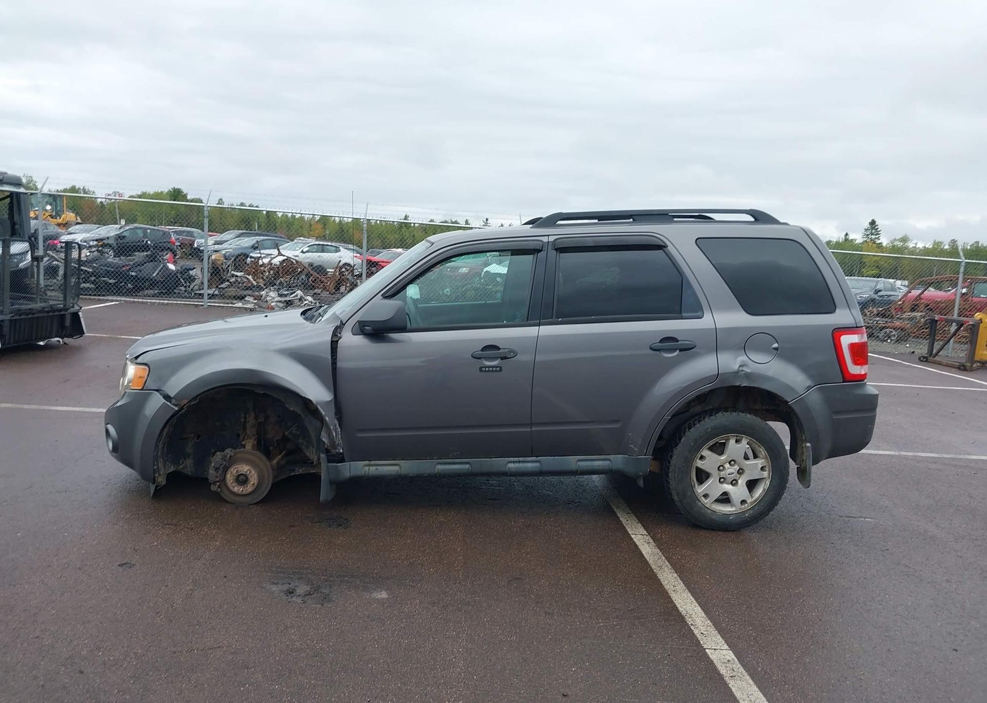 2009 FORD ESCAPE XLT