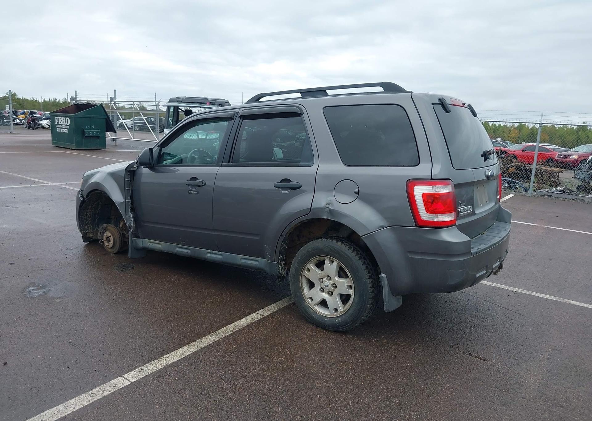 2009 FORD ESCAPE XLT