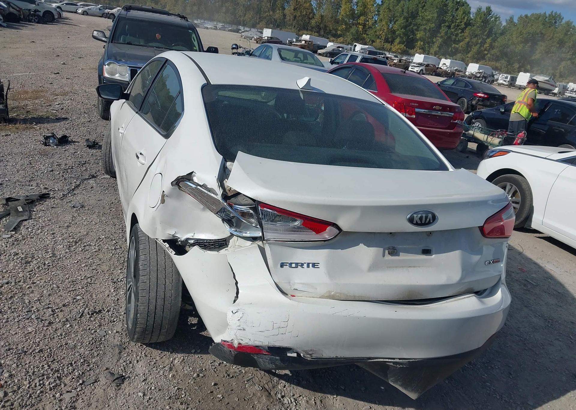 2014 KIA FORTE 2.0L EX