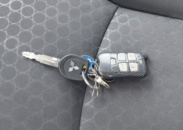 2015 MITSUBISHI MIRAGE ES