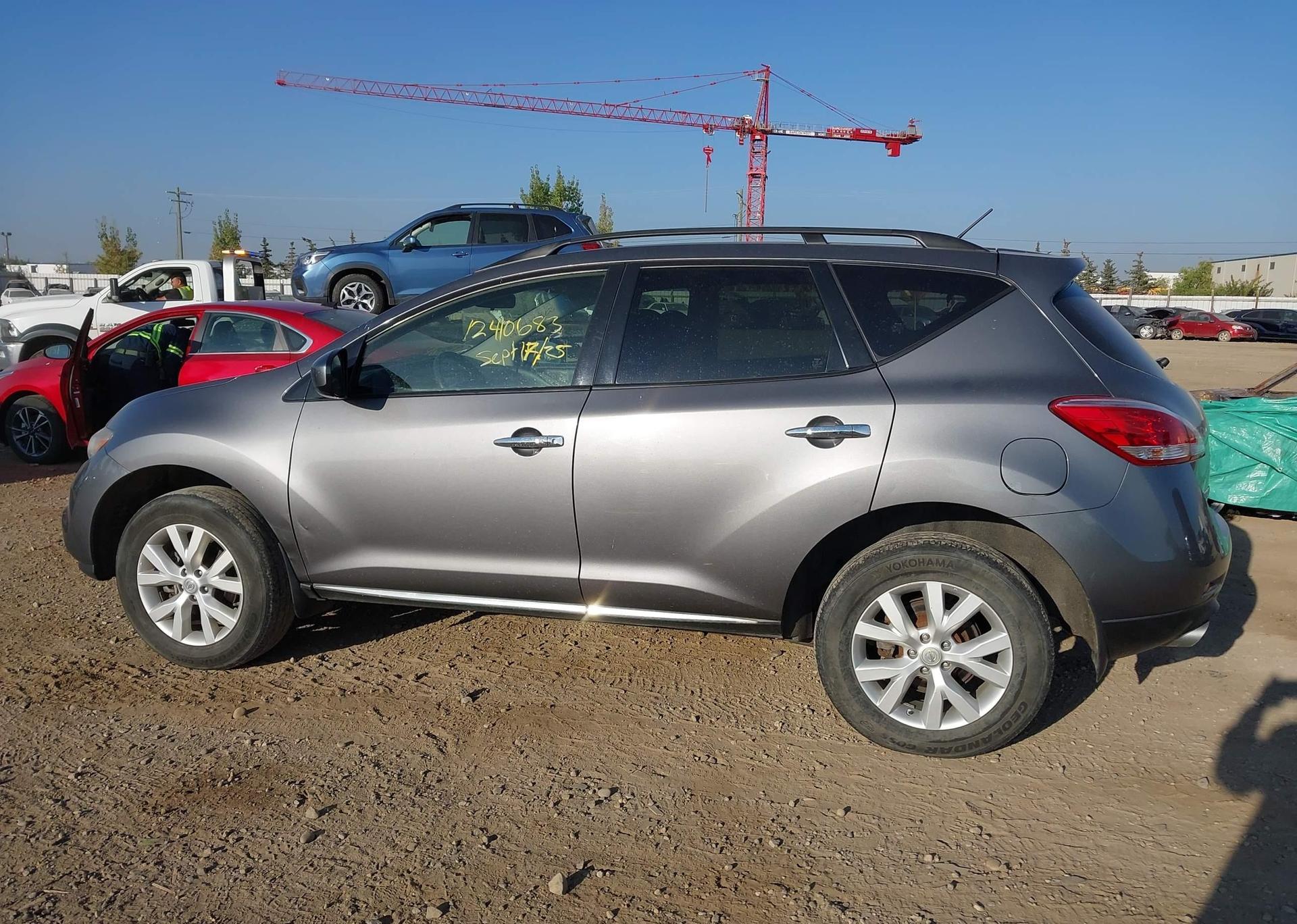 2014 NISSAN MURANO S