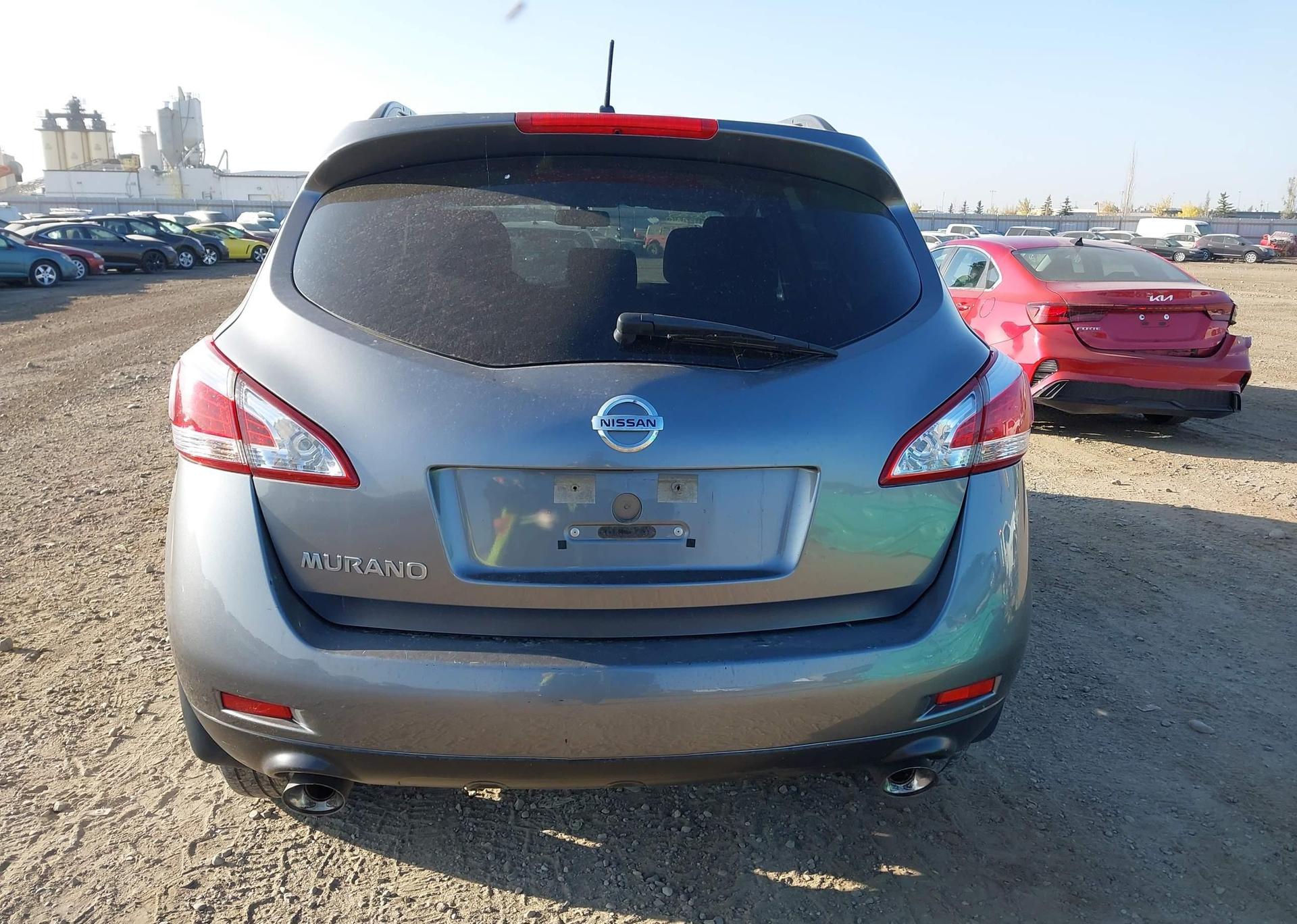 2014 NISSAN MURANO S