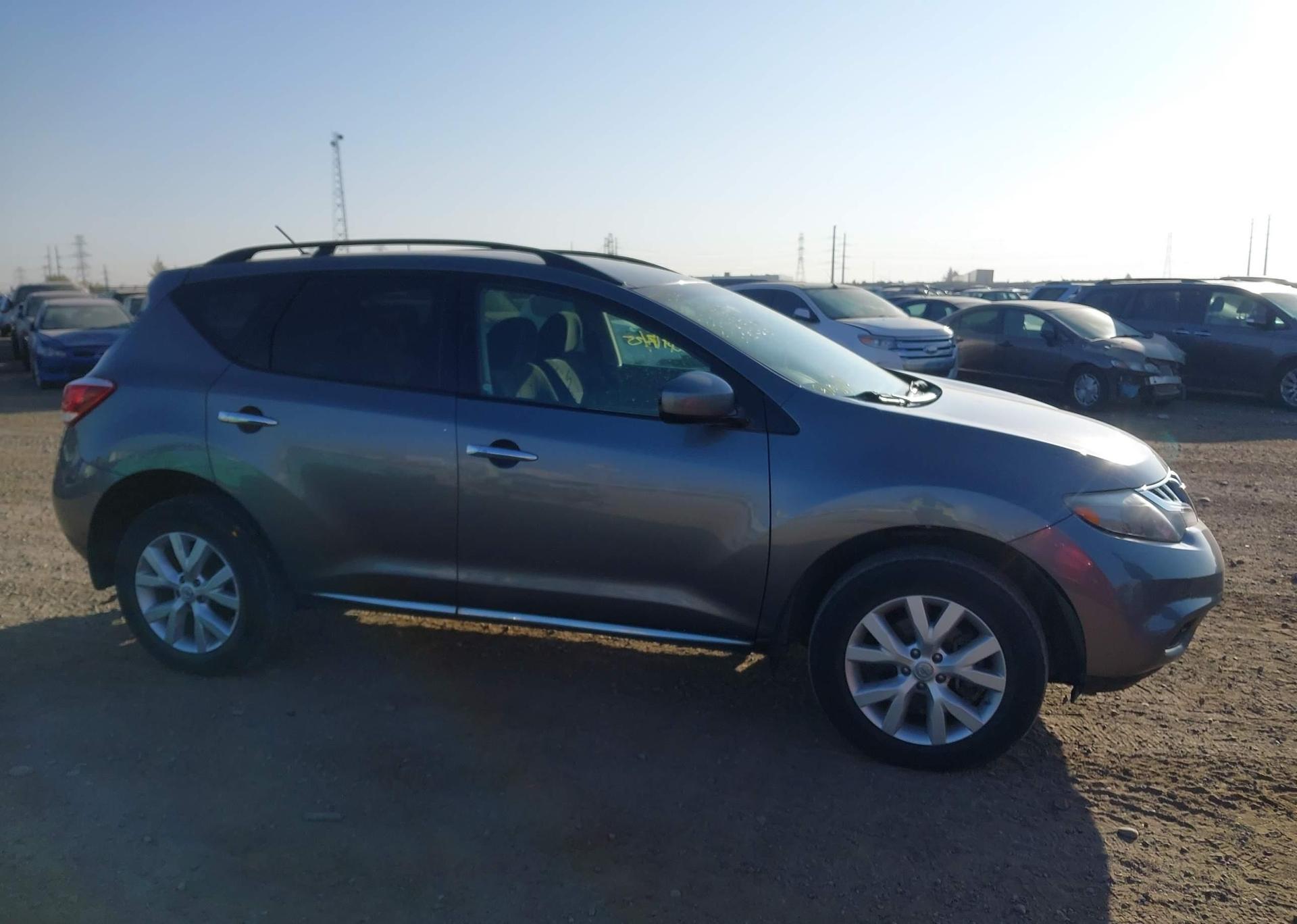 2014 NISSAN MURANO S