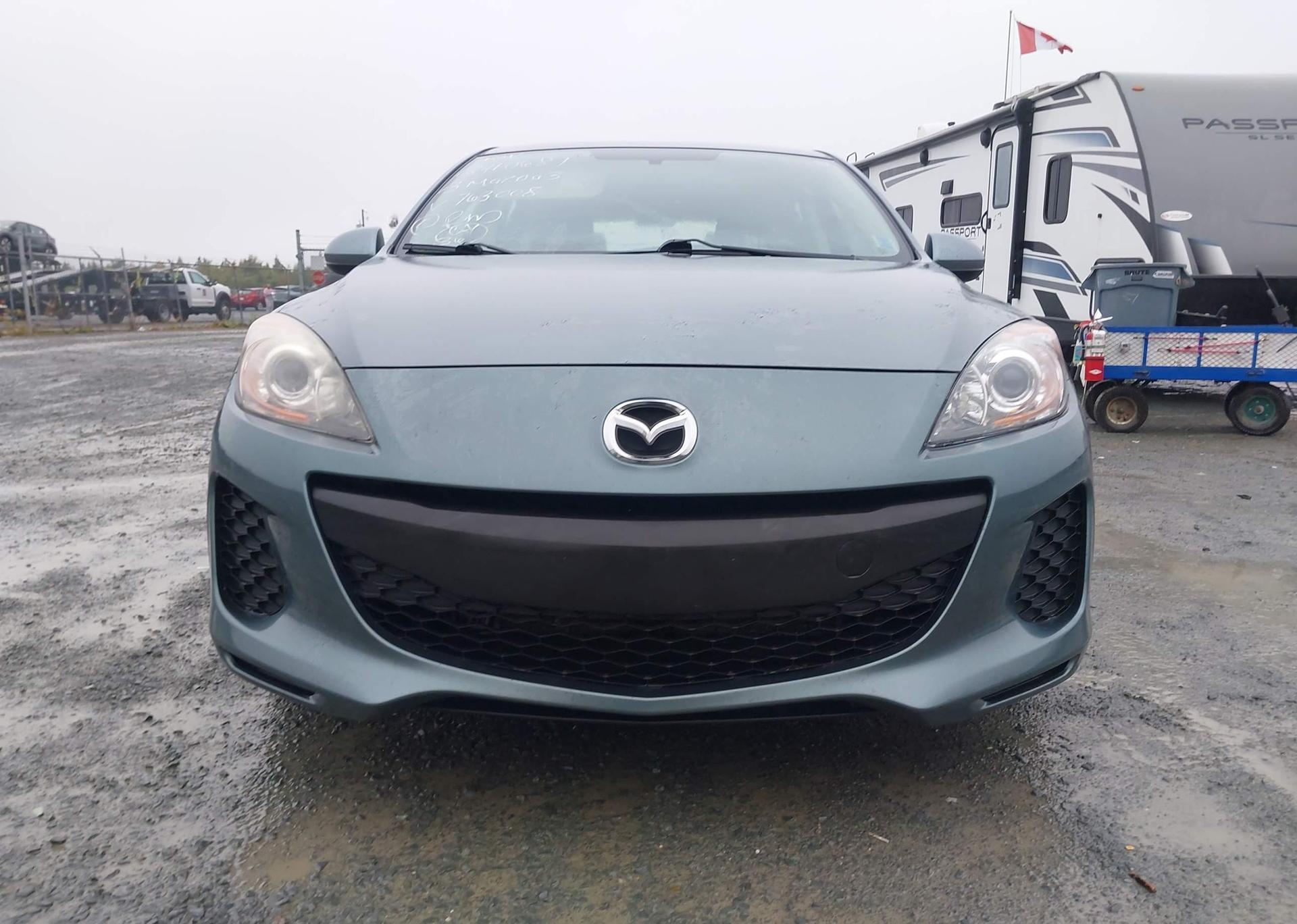 2013 MAZDA 3 I