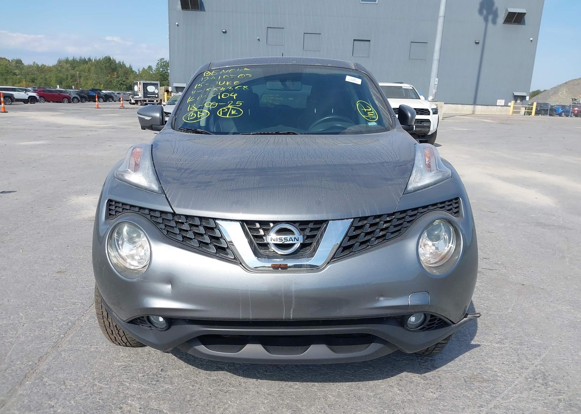2015 NISSAN JUKE SL