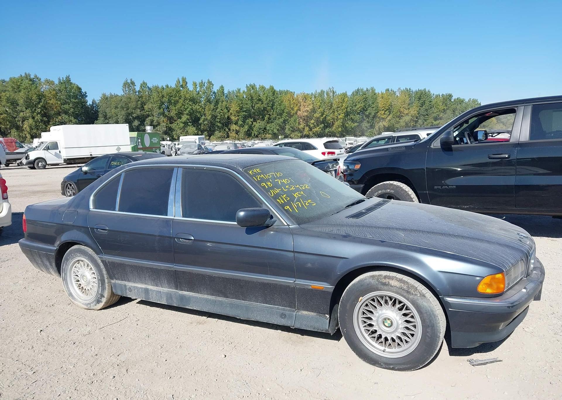 1998 BMW 740 I AUTOMATIC