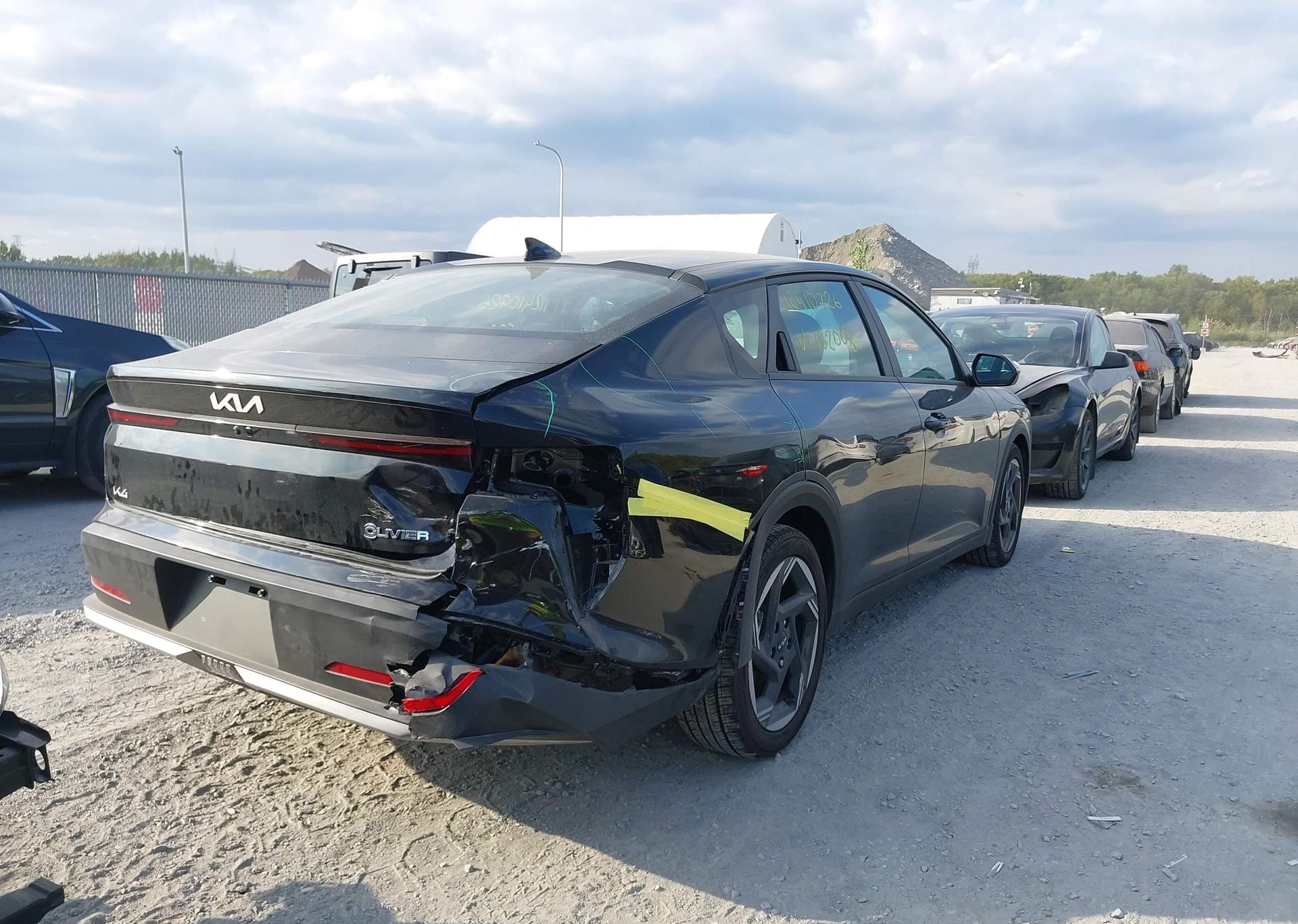 2025 KIA K4 EX