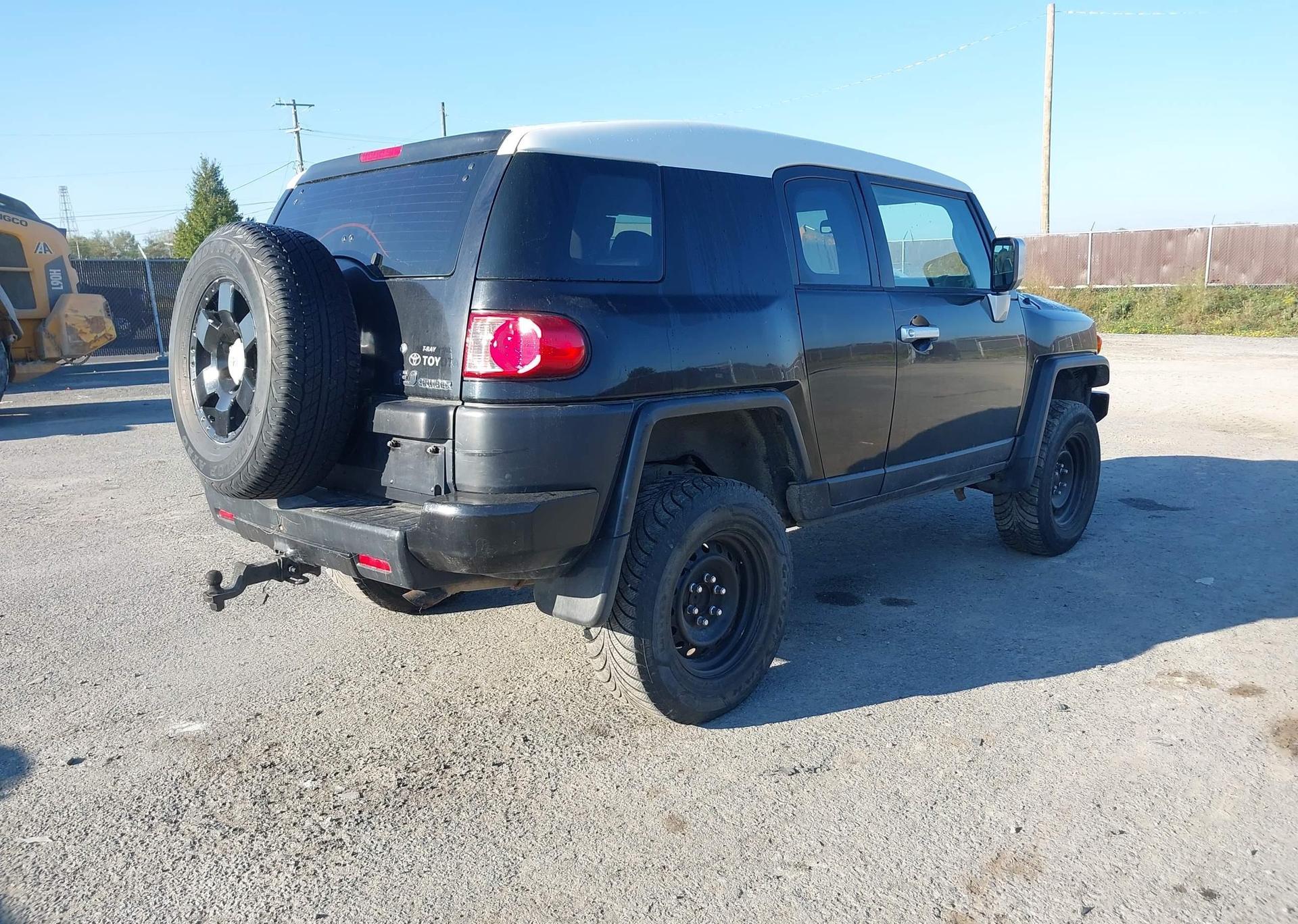 2007 TOYOTA FJ CRUISER