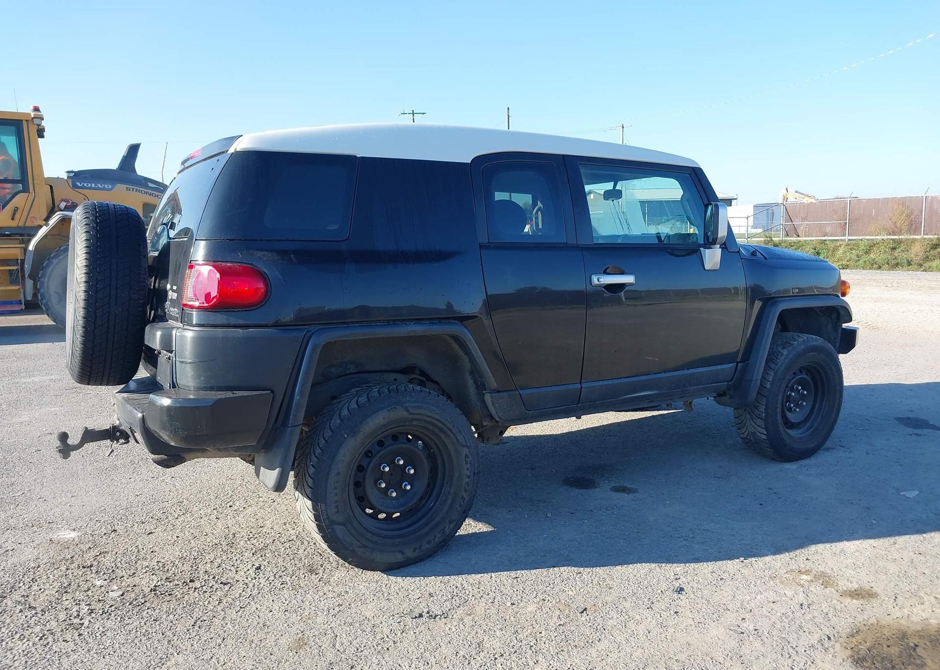 2007 TOYOTA FJ CRUISER