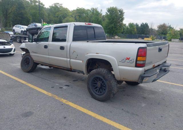 2005 GMC SIERRA 2500HD SL