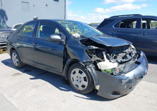 2011 TOYOTA YARIS