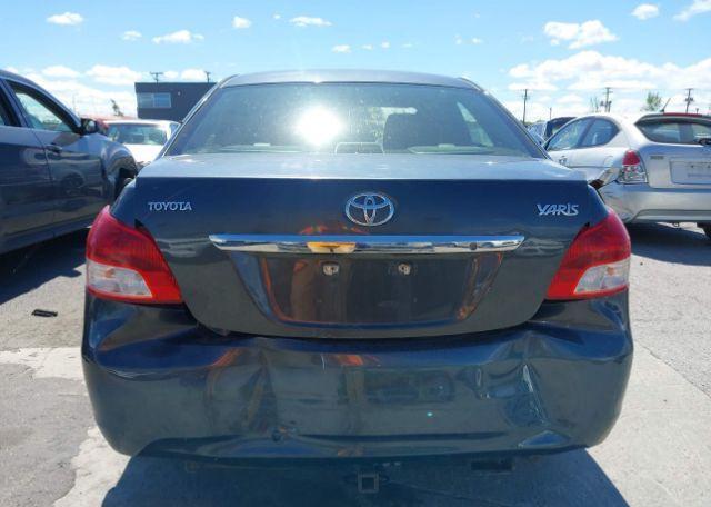2011 TOYOTA YARIS