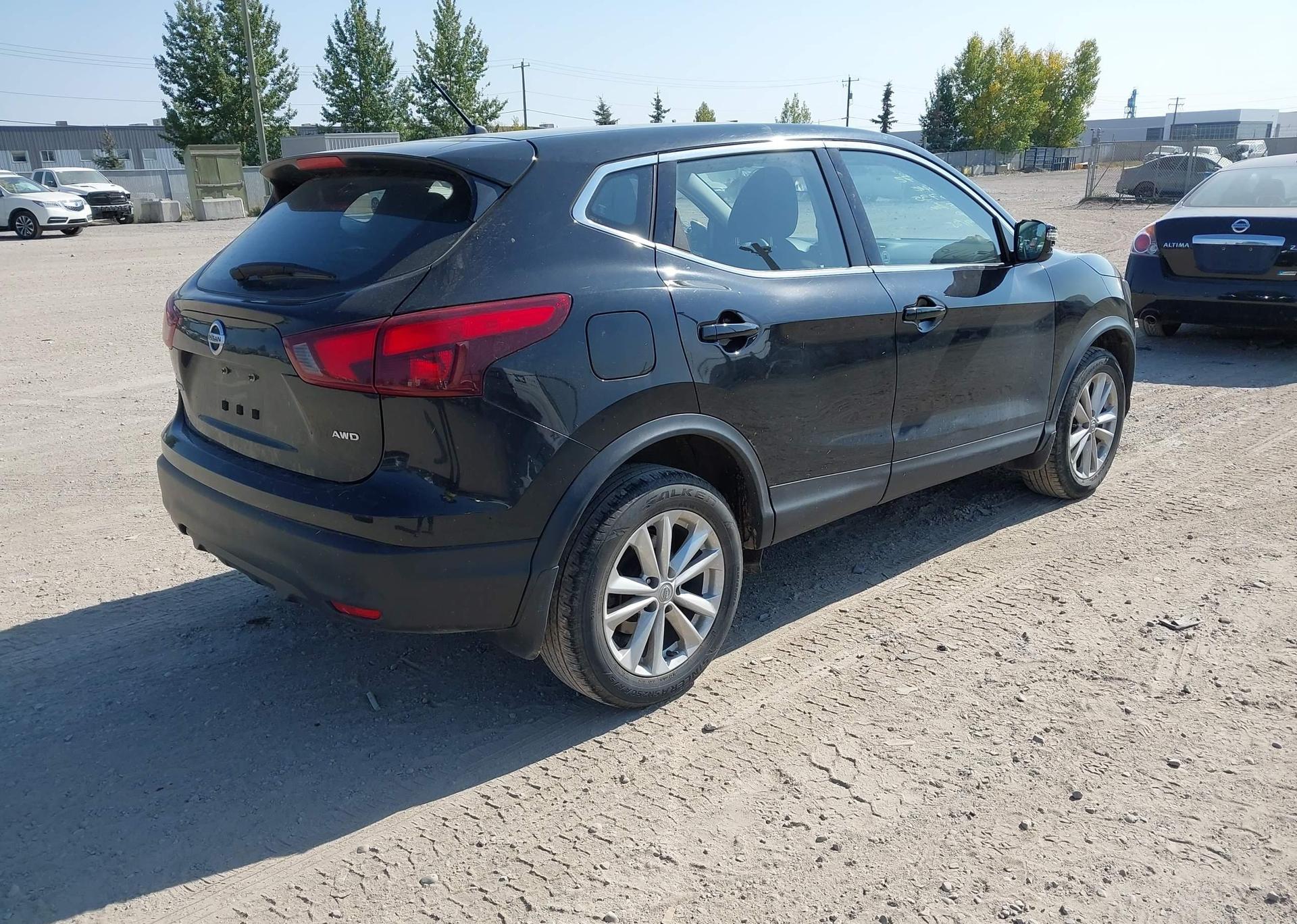 2018 NISSAN QASHQAI S