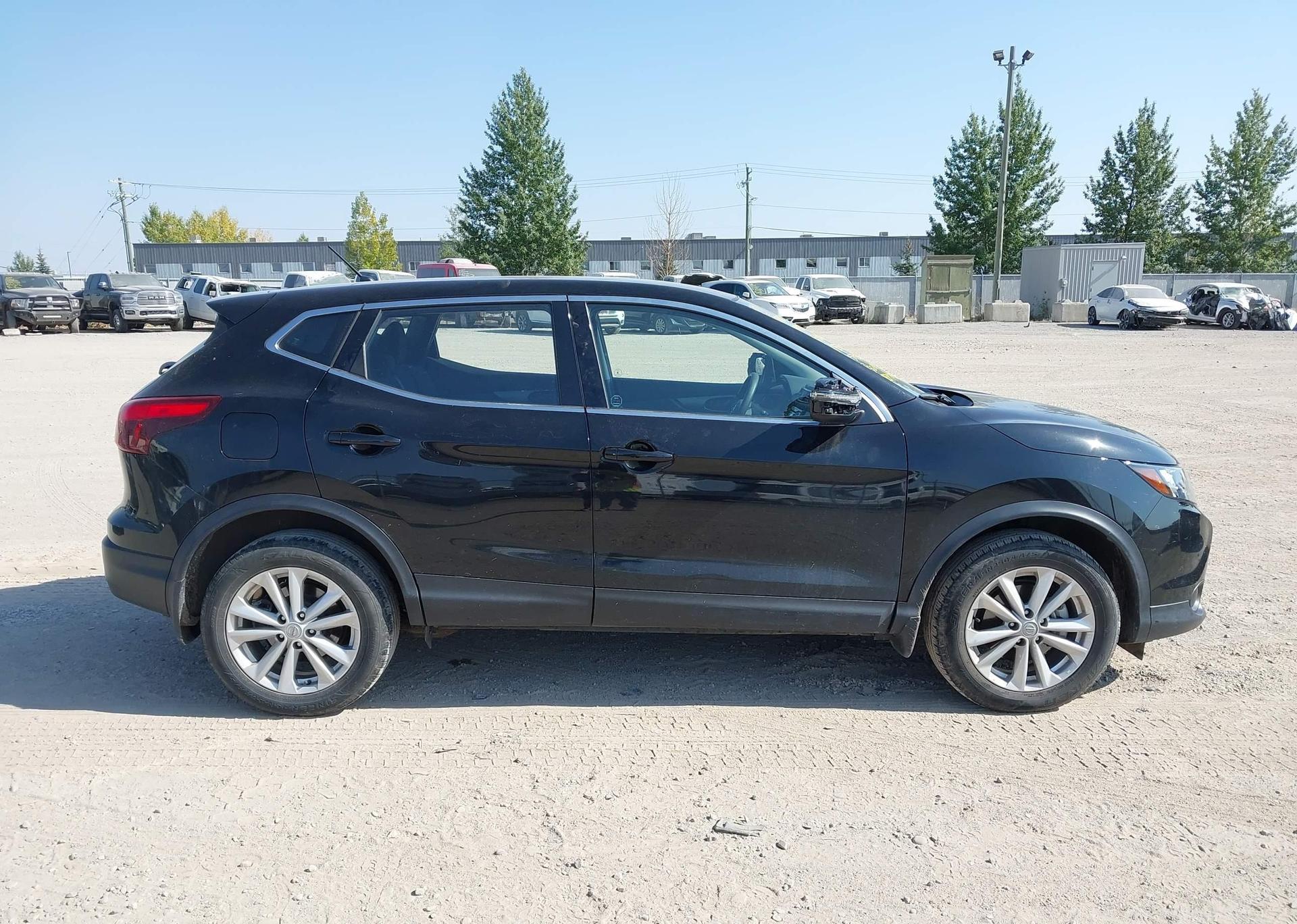 2018 NISSAN QASHQAI S