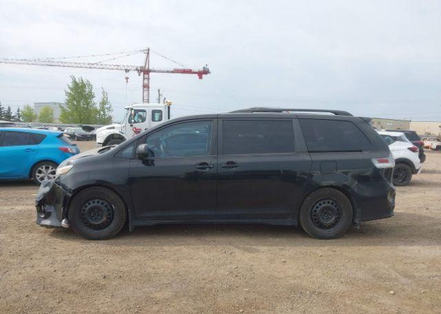 2012 TOYOTA SIENNA SE 8 PASSENGER