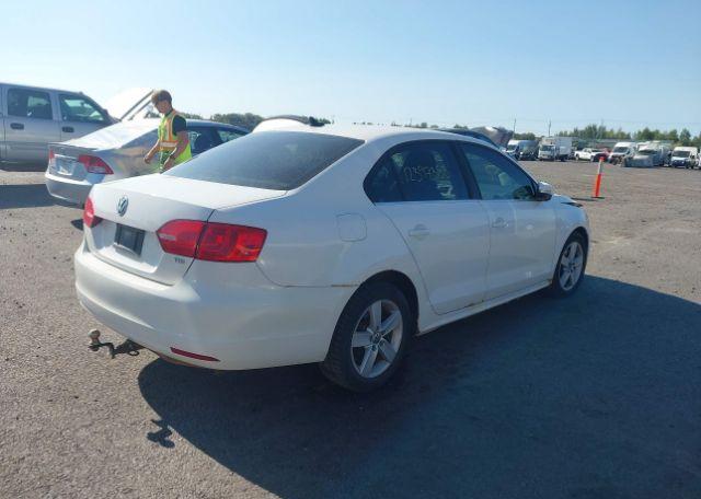 2012 VOLKSWAGEN JETTA 2.0 TDI COMFORTLINE