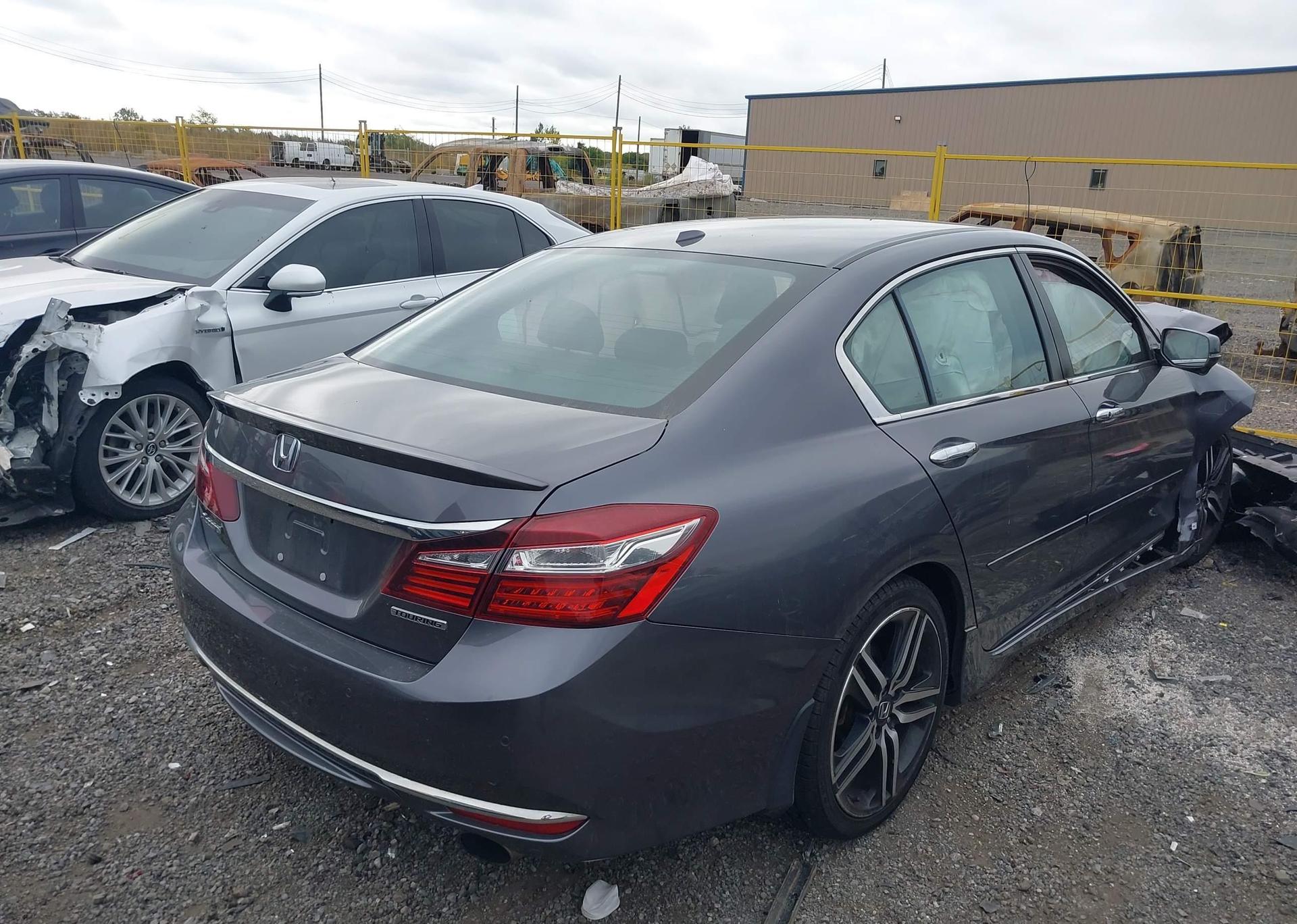 2017 HONDA ACCORD EX
