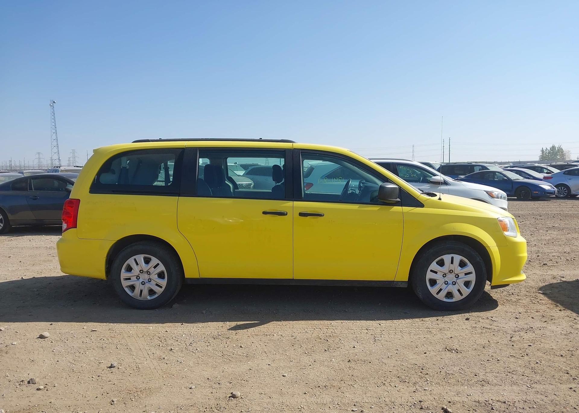 2018 DODGE GRAND CARAVAN SE