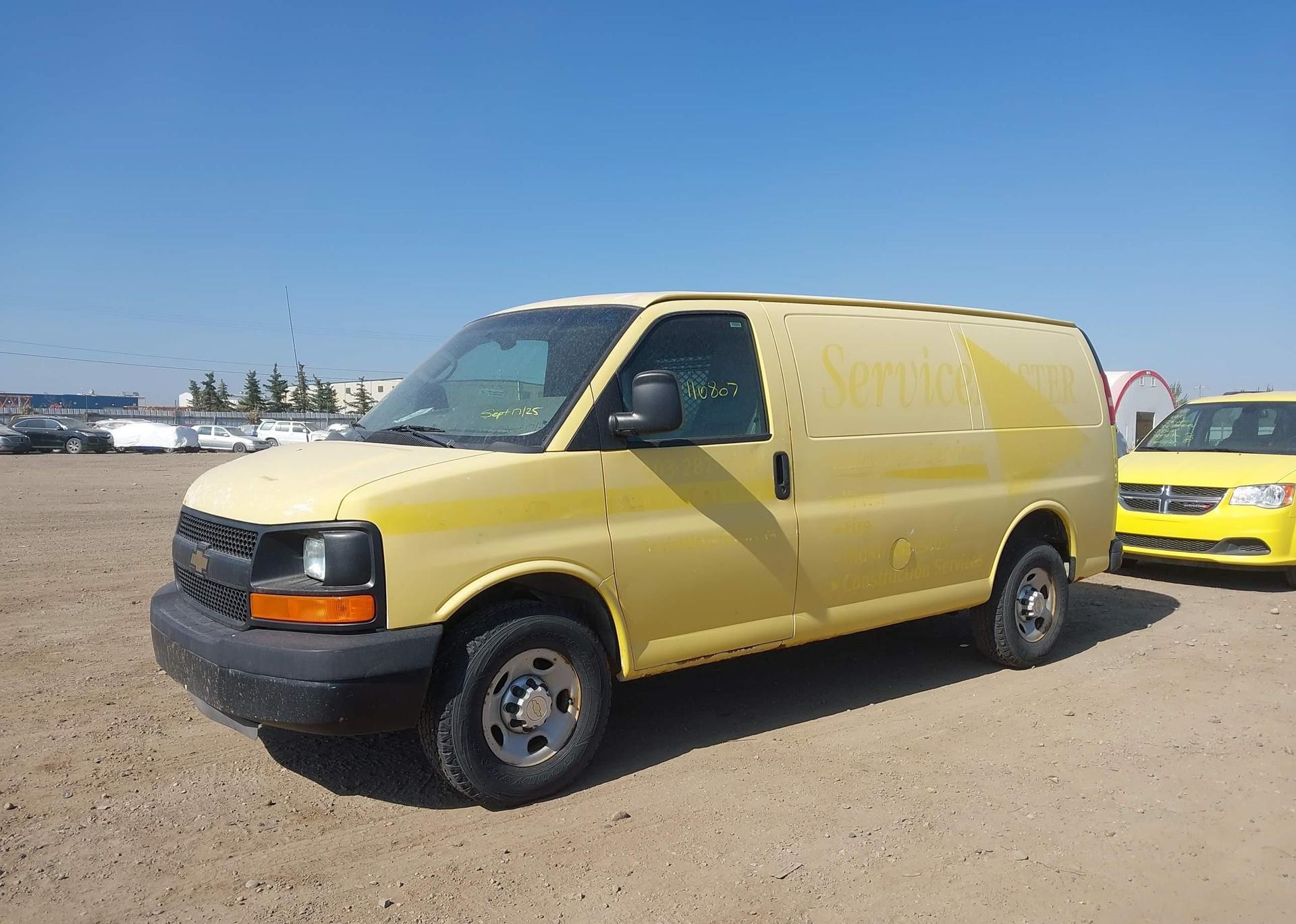 2011 CHEVROLET EXPRESS G2500