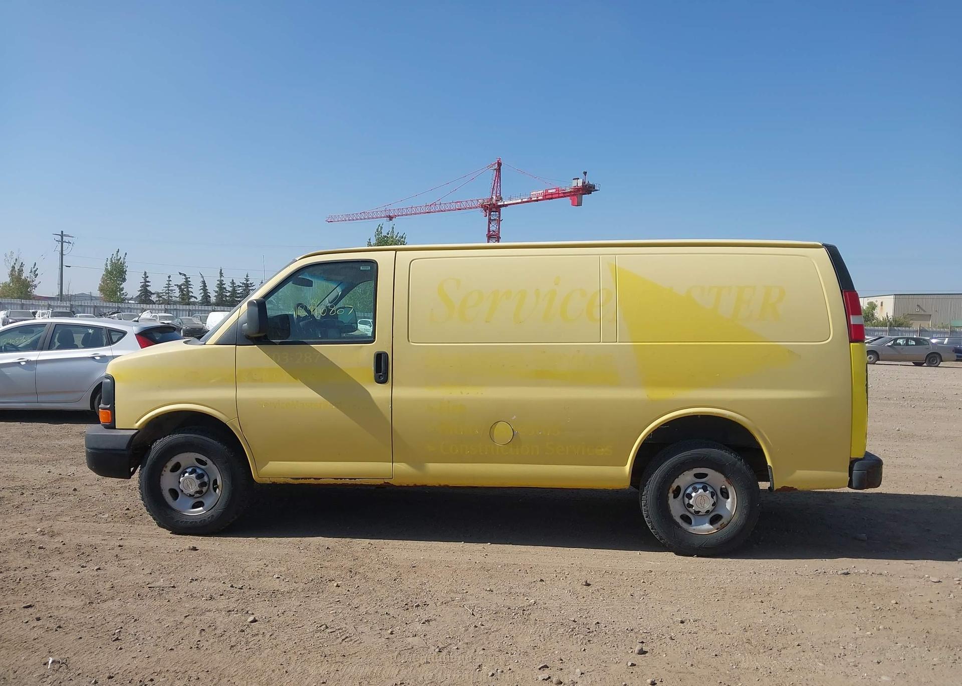 2011 CHEVROLET EXPRESS G2500