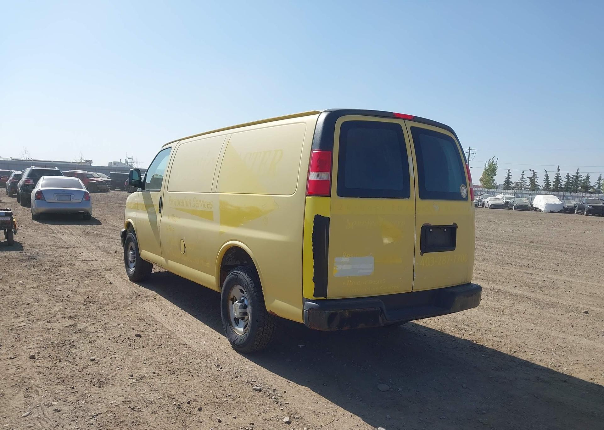 2011 CHEVROLET EXPRESS G2500