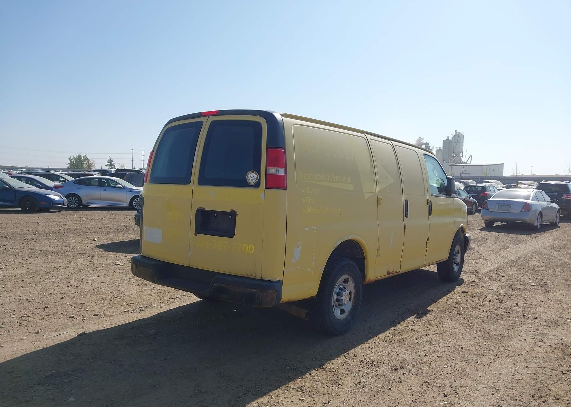 2011 CHEVROLET EXPRESS G2500
