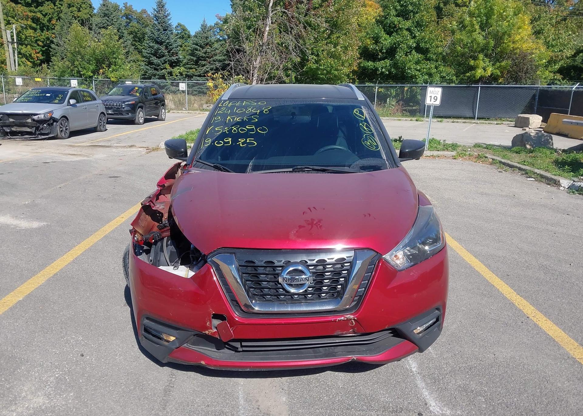 2019 NISSAN KICKS S