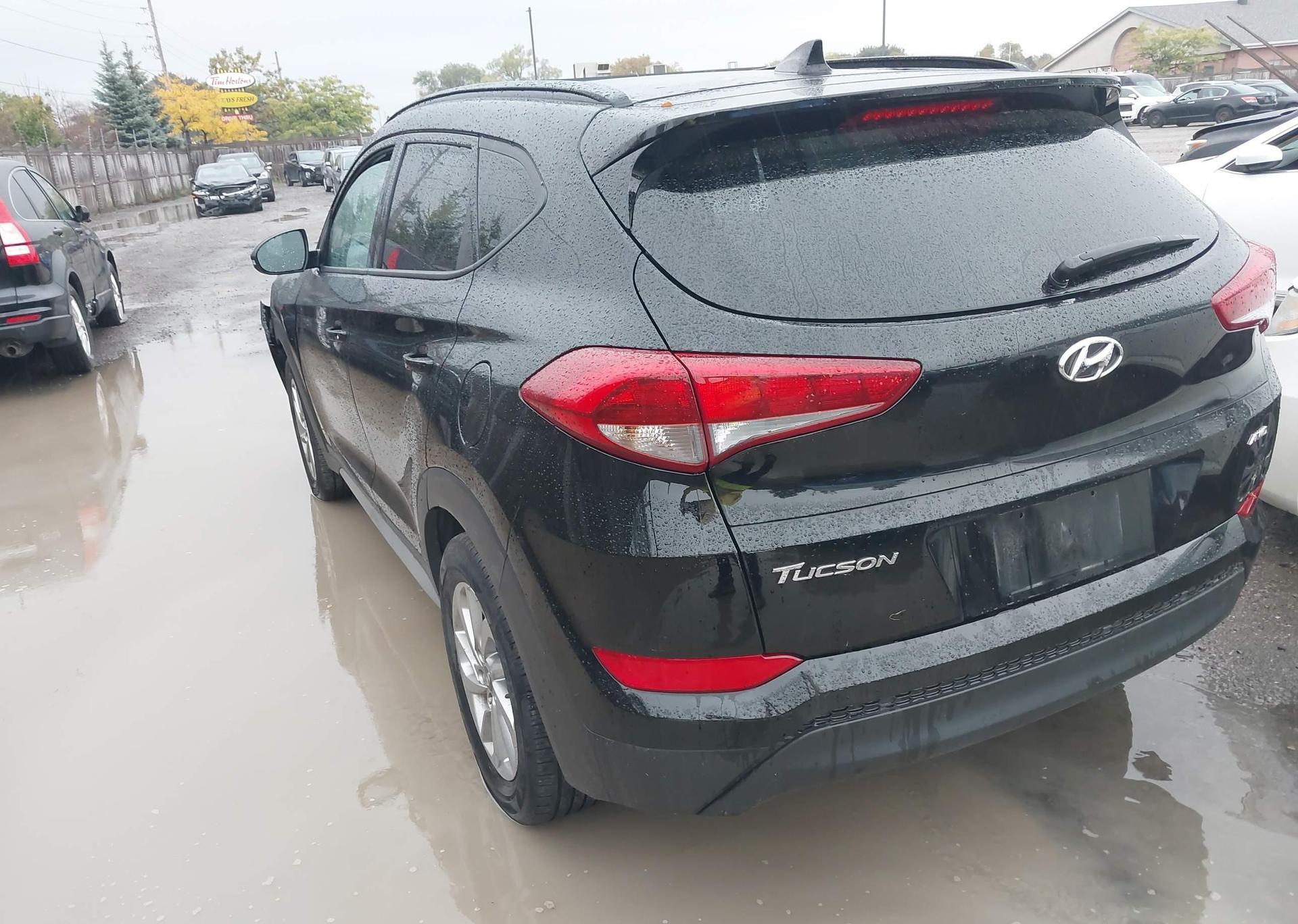 2018 HYUNDAI TUCSON SE 2.0L