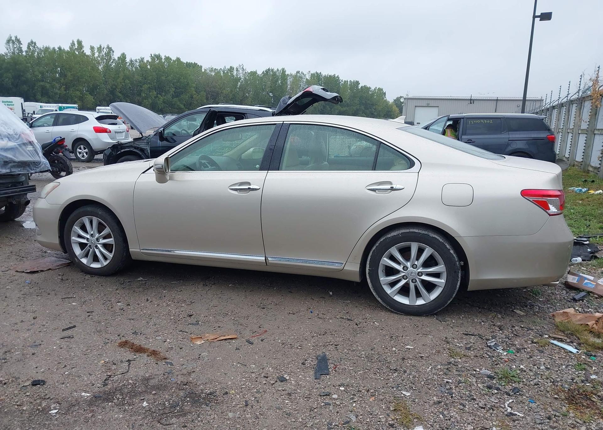 2012 LEXUS ES 350