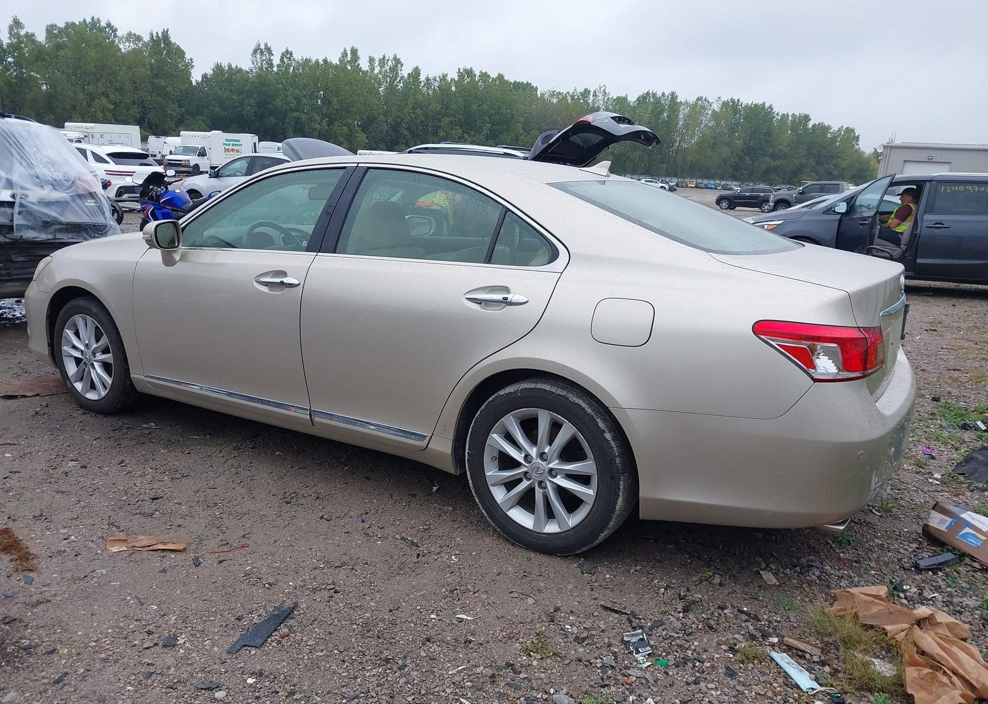 2012 LEXUS ES 350