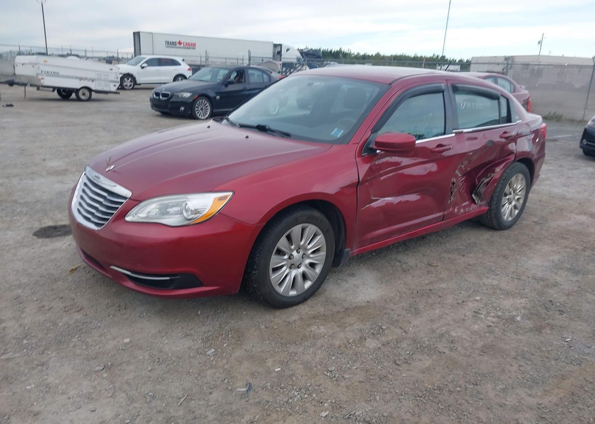 2013 CHRYSLER 200 LX