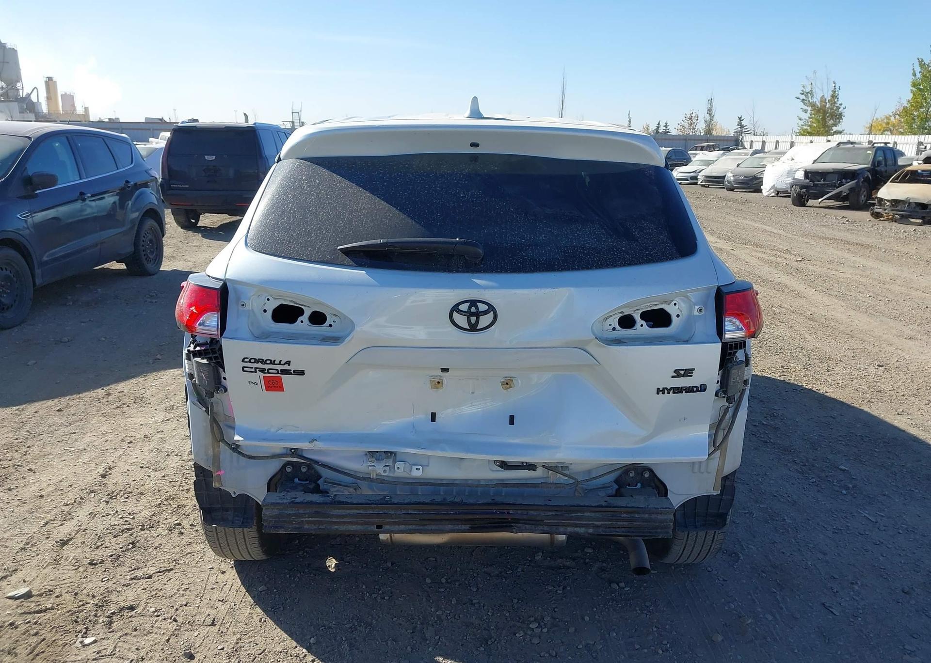 2024 TOYOTA COROLLA CROSS HYBRID SE