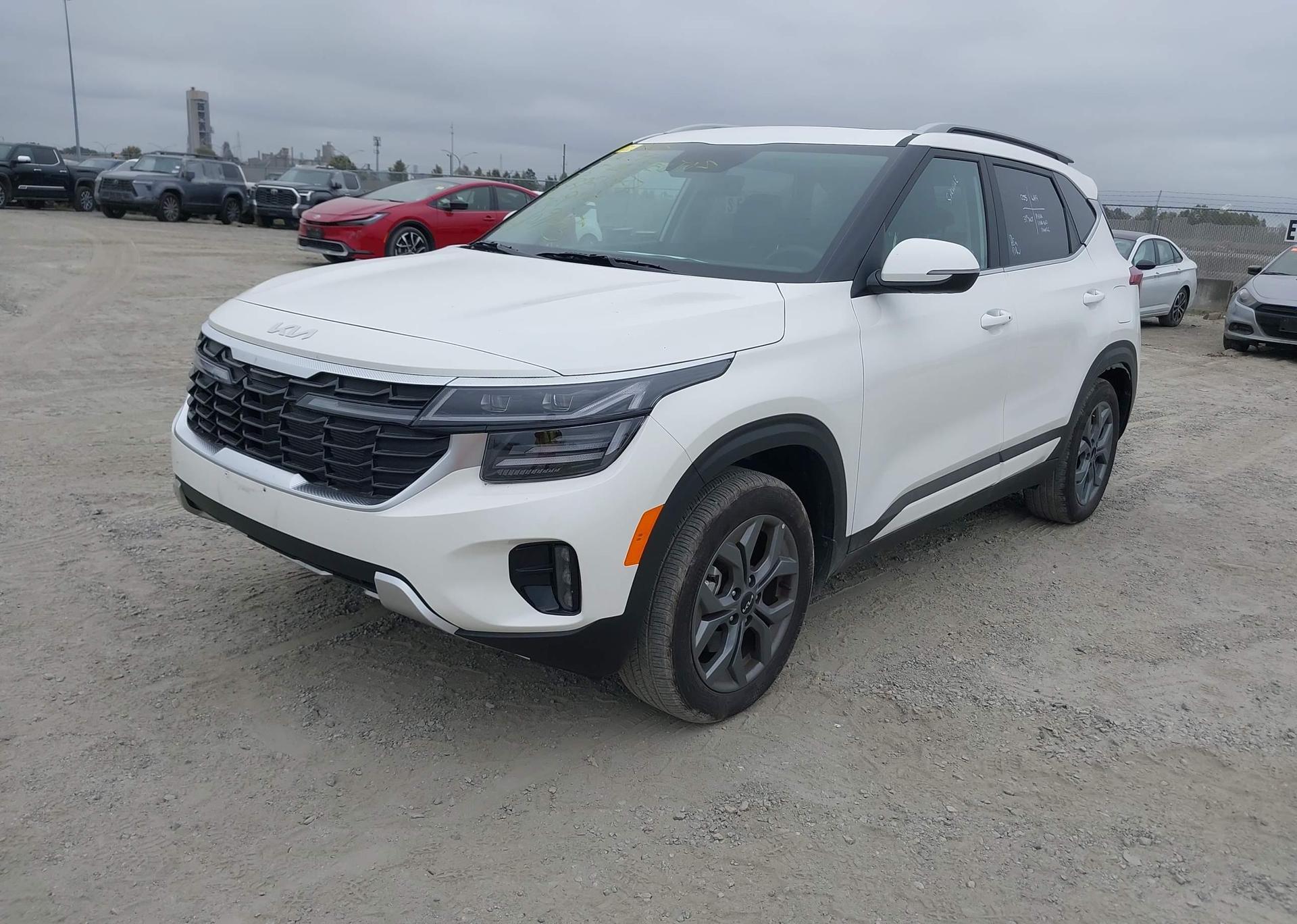 2025 KIA SELTOS S