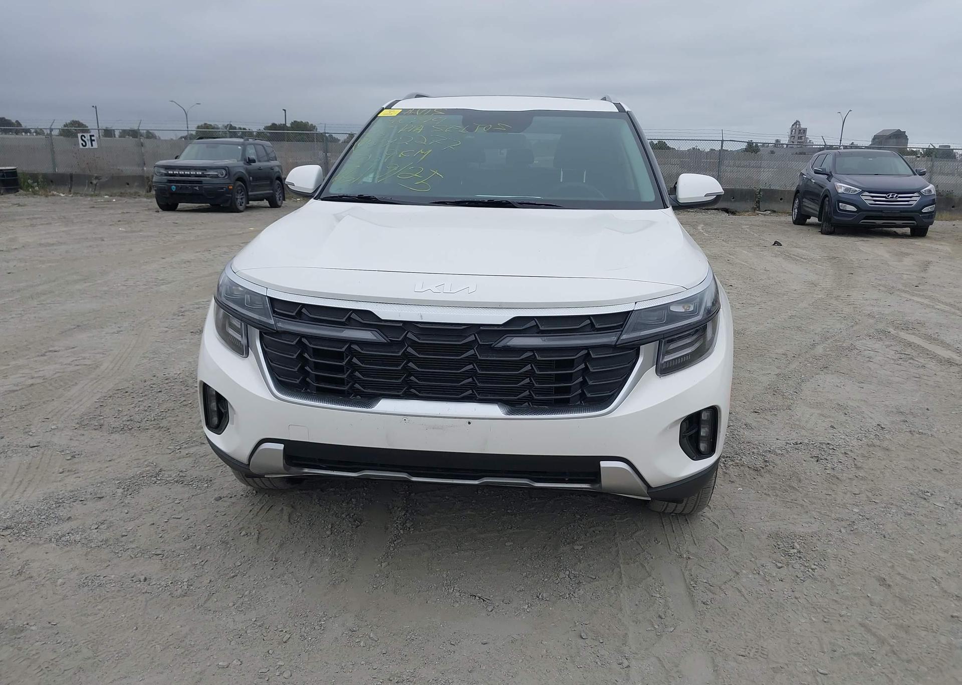 2025 KIA SELTOS S