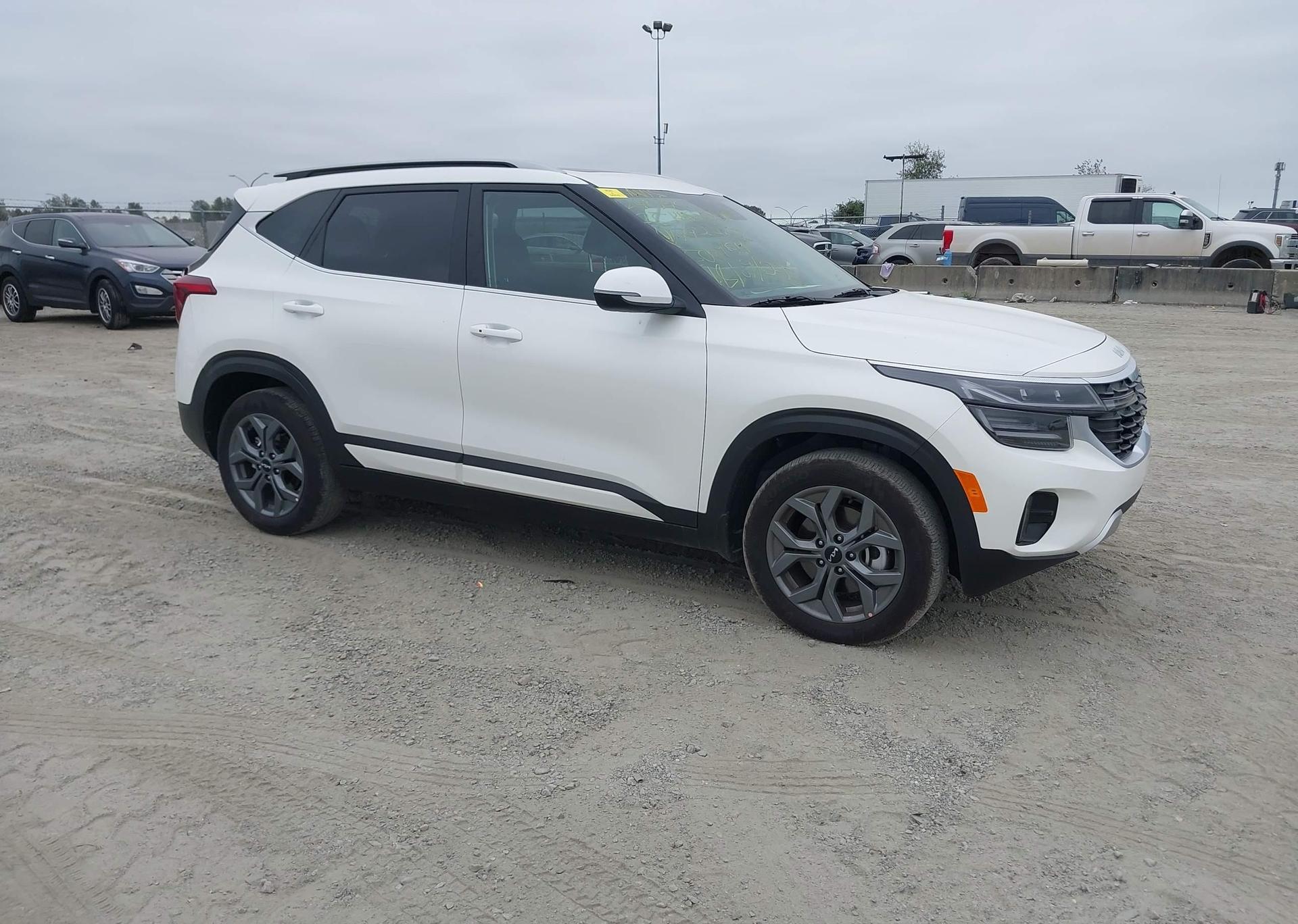 2025 KIA SELTOS S