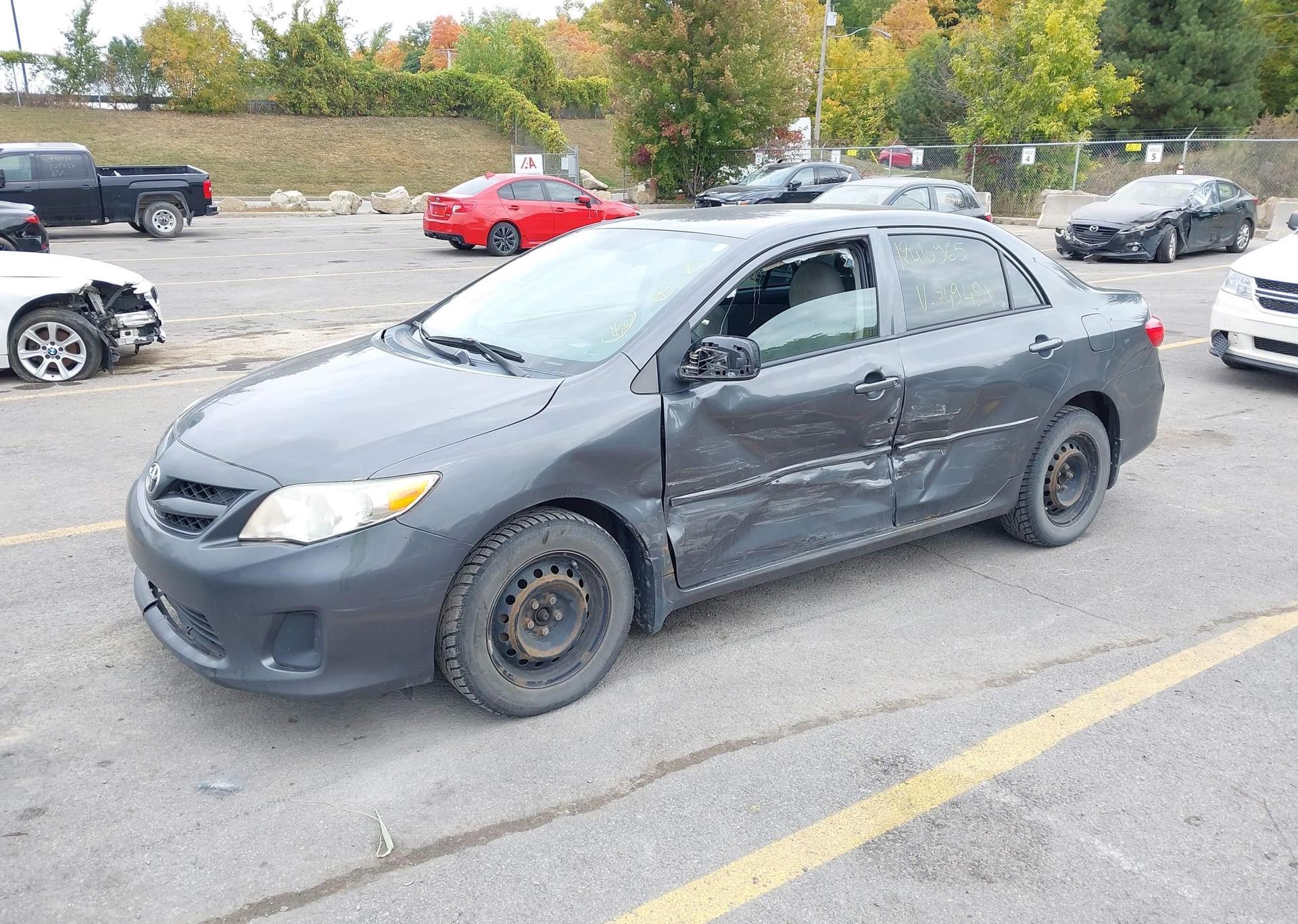 2011 TOYOTA COROLLA